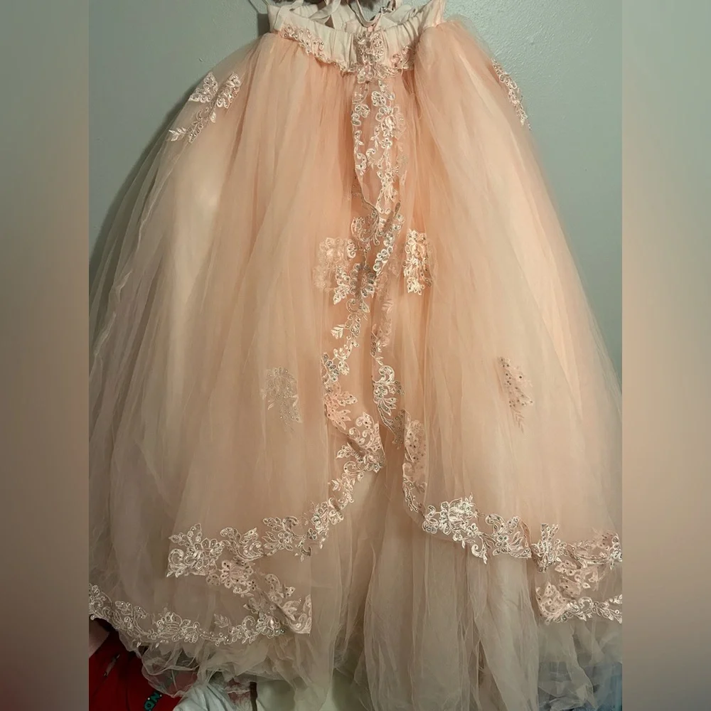 quinceñera dress - Picture 1 of 5